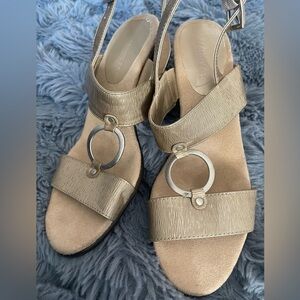 AEROSOLES Heels in Champagne Color, Open Toe Slingback, Womens 8.5M